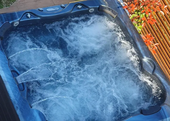 Луксозна вила Къща за гости